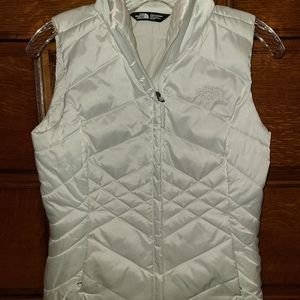 White North Face Aconcagua vest XS